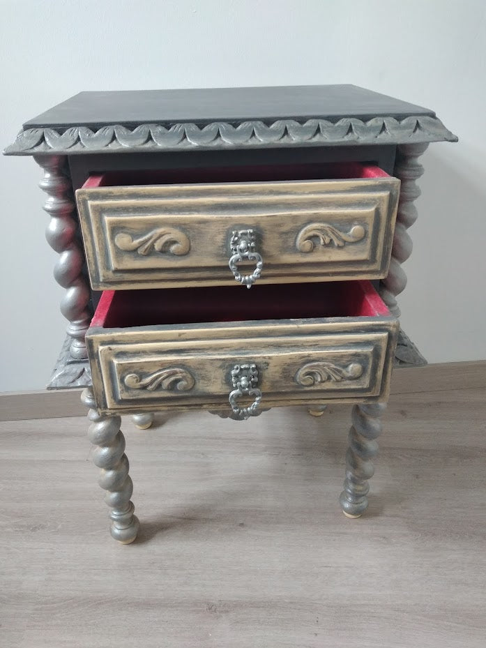 Mesa de Cabeceira Vintage Prata Estilo Colonial